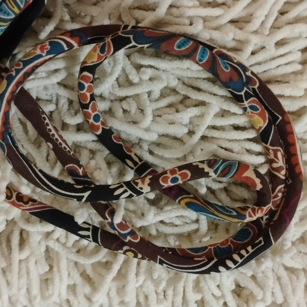 Vera Bradley Kensington Cross body wallet - Picture 8 of 11